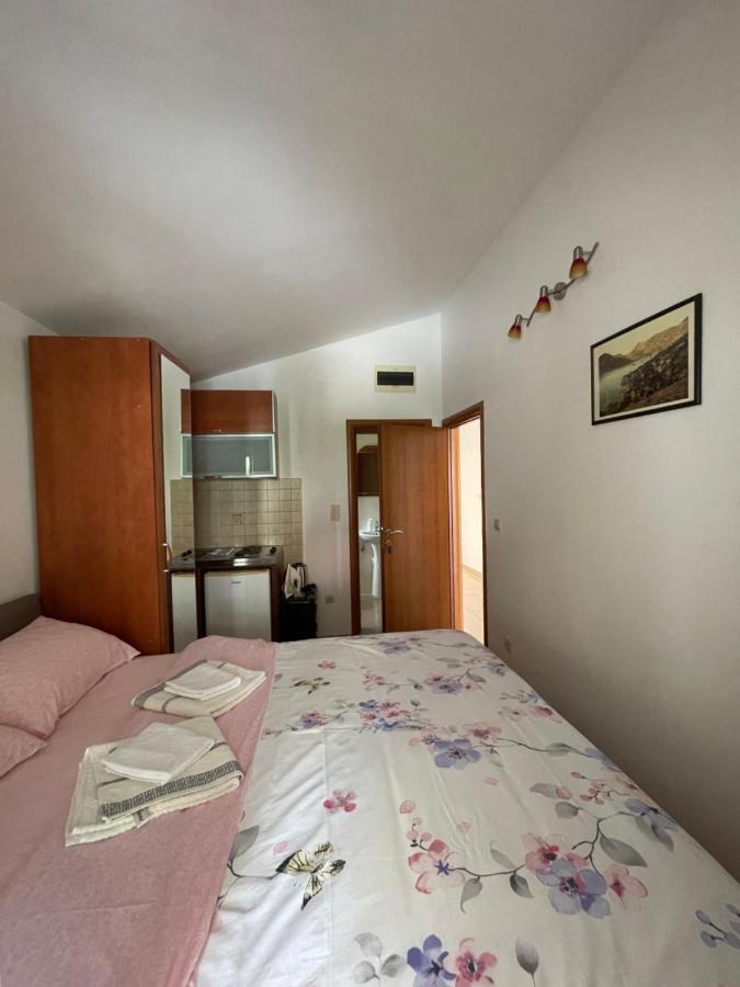 Apartments Manojlovic Budva Exterior photo