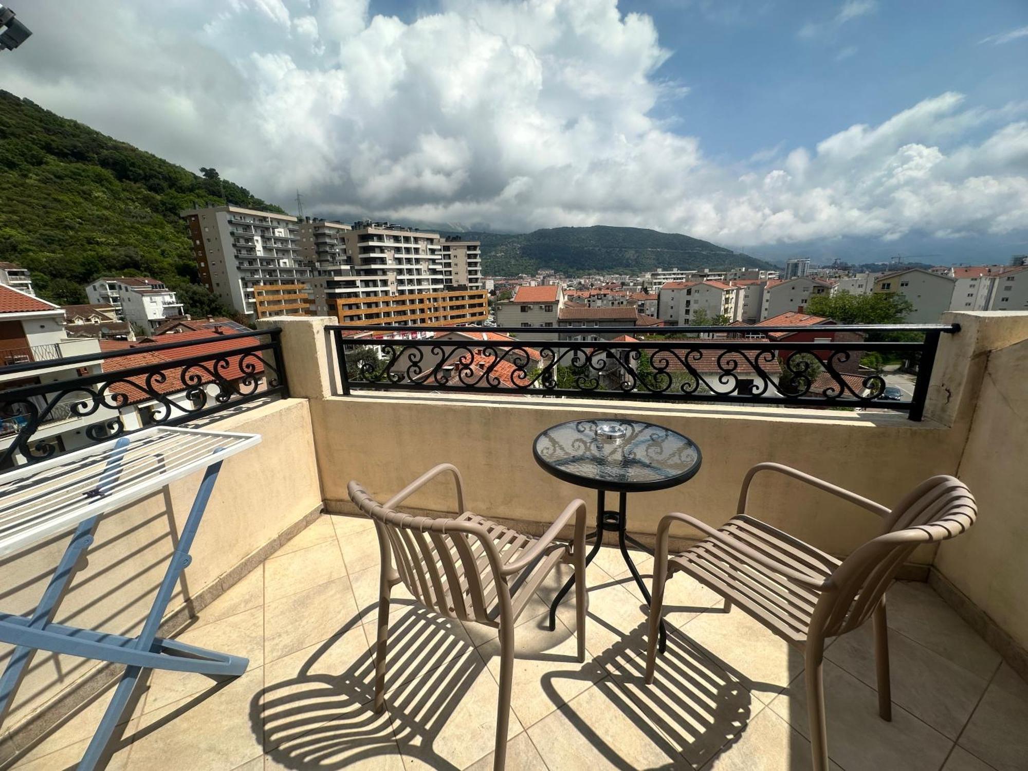 Apartments Manojlovic Budva Exterior photo
